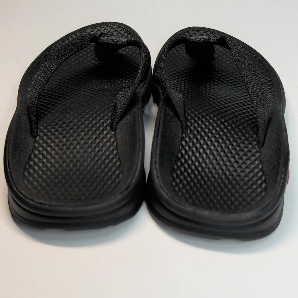 Chaco youth flip